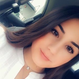 Meet your Posher, Kaylee